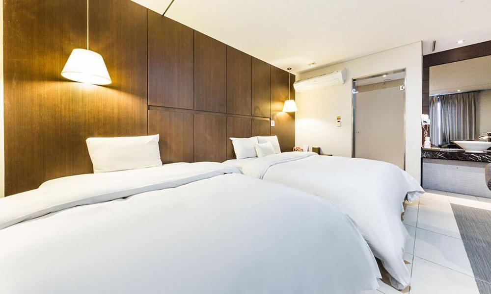 Yeongdeungpo Lifestyle F Hotel Seoul Exterior photo