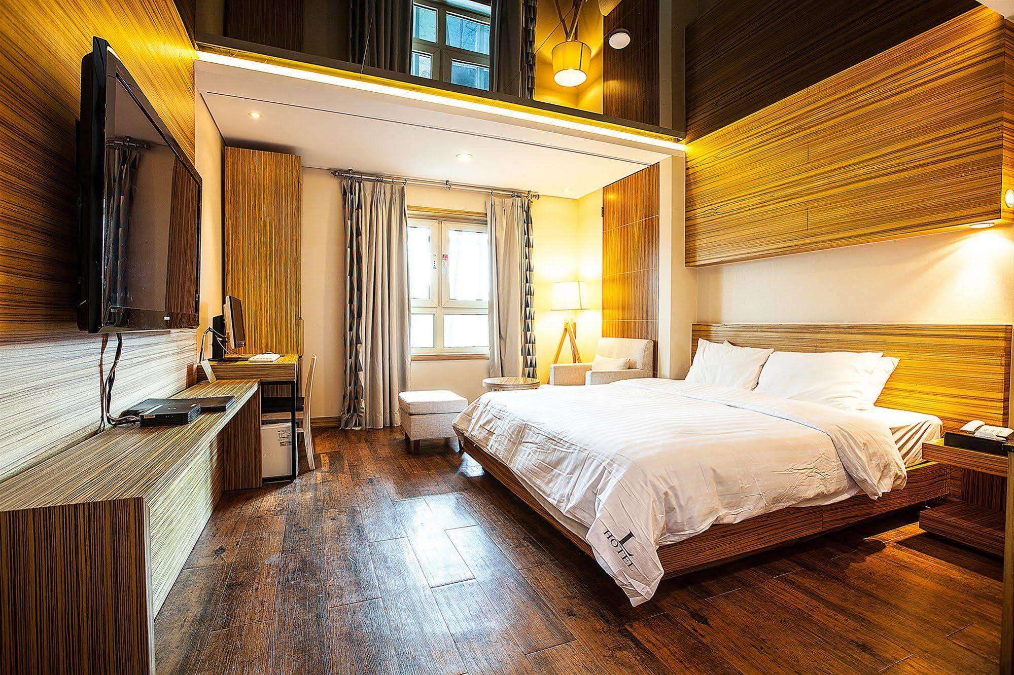 Yeongdeungpo Lifestyle F Hotel Seoul Exterior photo